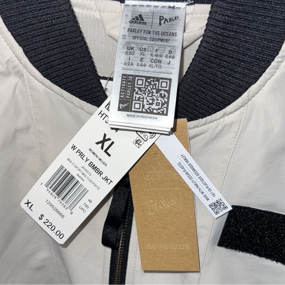 Adidas Women's Parley Bomber Jacket - Picture 4 of 5